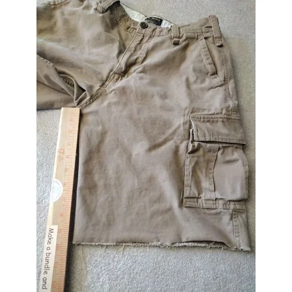 M Gordon Men Cargo Shorts Size 32R Brown Heavy Twill Utility Beach 9.5 Inseam - Picture 4 of 7
